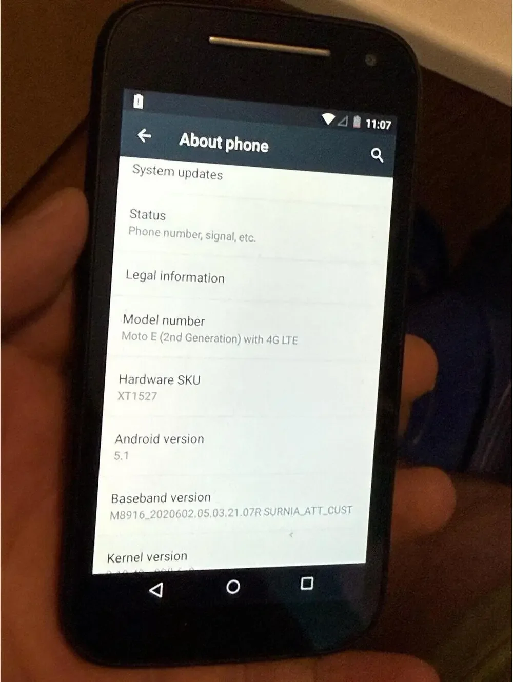 Motorola Moto E 2nd Gen XT1527 4G LTE The Back Is A Bit Mess Up, Bundle